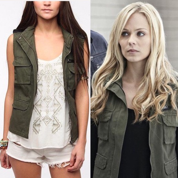 BDG Jackets & Blazers - 5/$20🟪 BDG Sleeveless Utility Surplus Vest Small